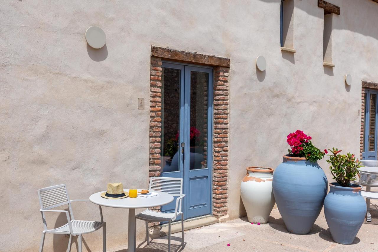 Borgo D'Orlando - Small Country Hotel Mirto  Extérieur photo