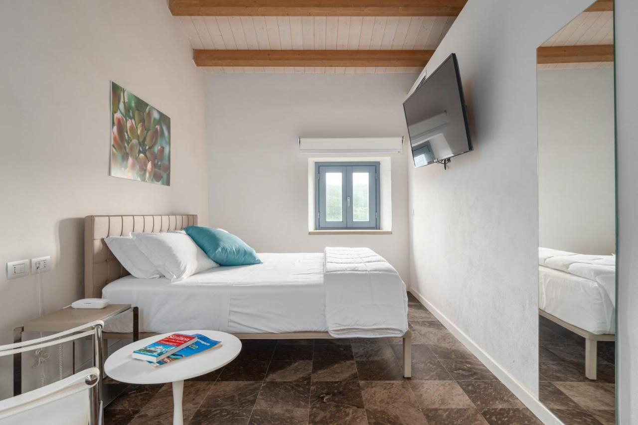 Borgo D'Orlando - Small Country Hotel Mirto  Extérieur photo