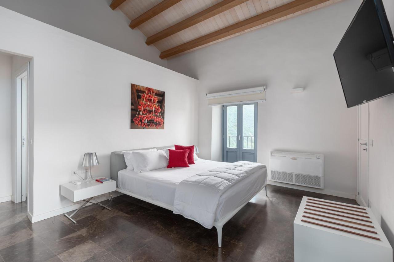 Borgo D'Orlando - Small Country Hotel Mirto  Extérieur photo