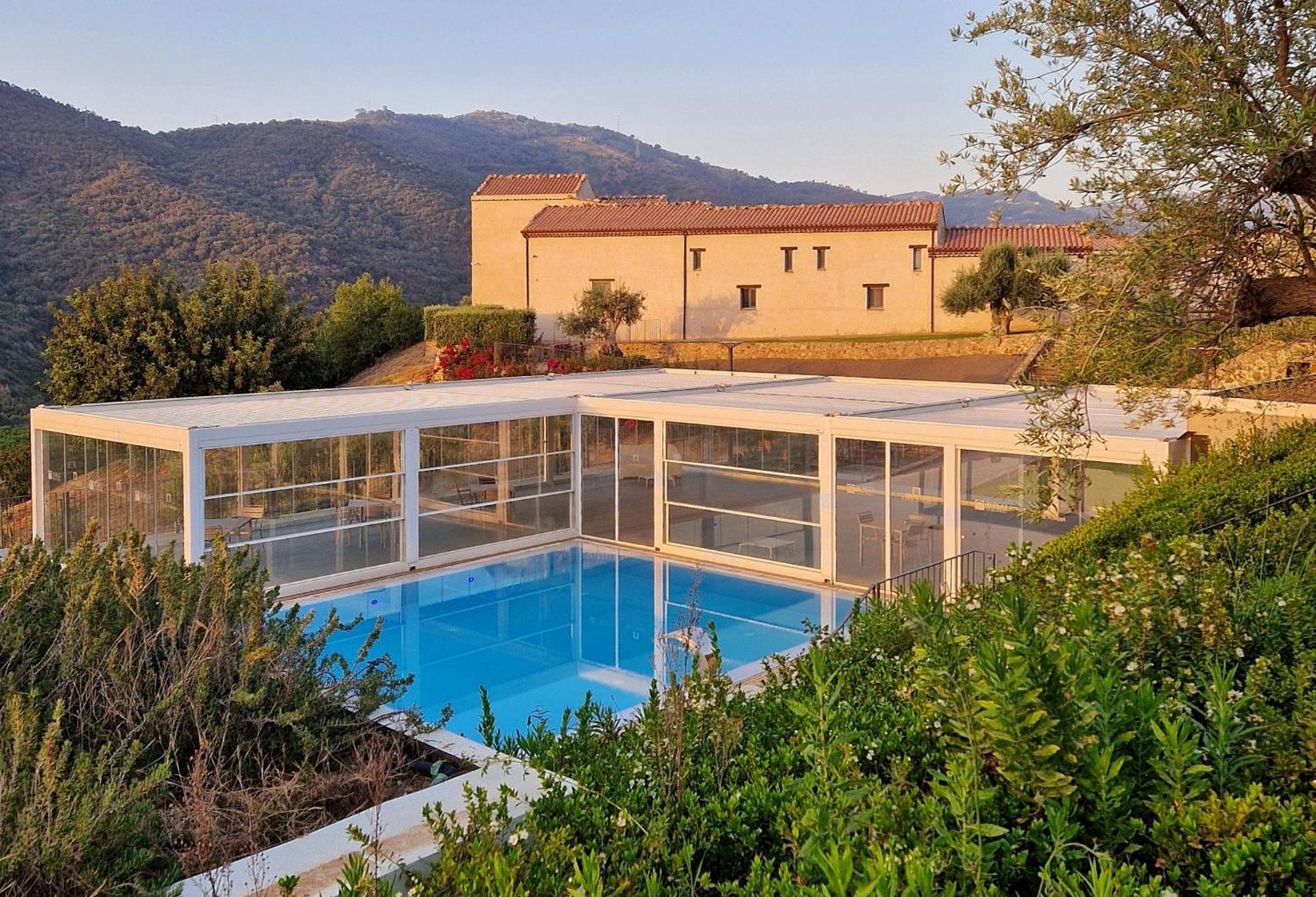 Borgo D'Orlando - Small Country Hotel Mirto  Extérieur photo